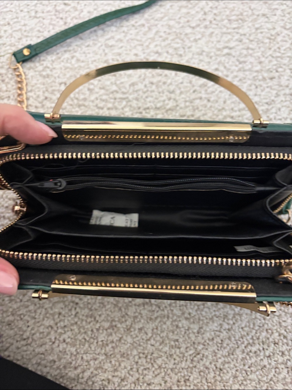 Dark Green Croc-Embossed Chain Shoulder Bag - Picture 4 of 5